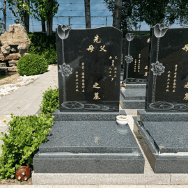 万寿园公墓传统立碑