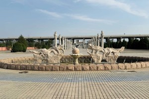 天津市北辰区天福陵园喷泉景观图